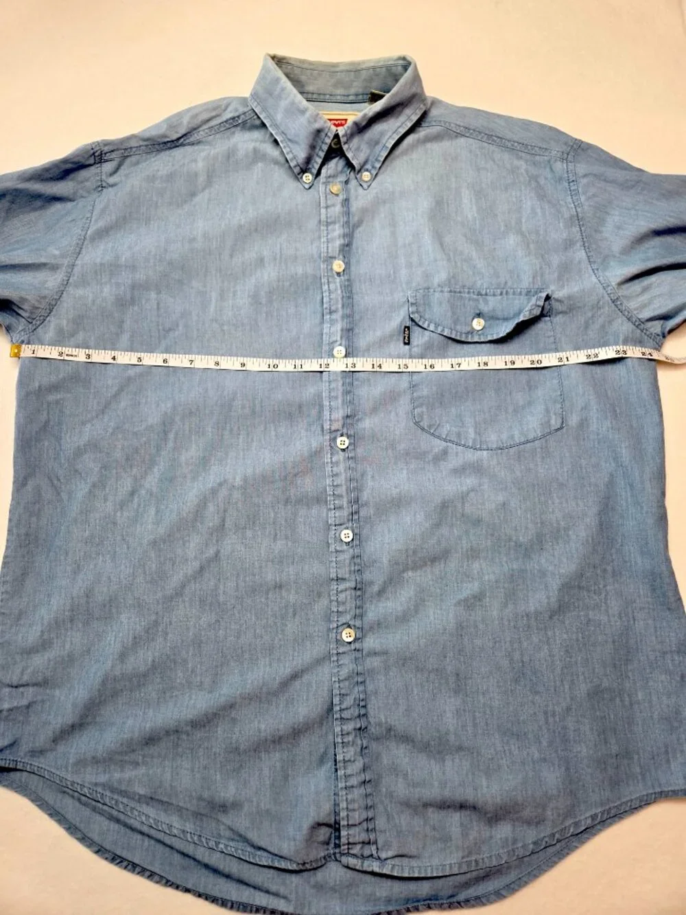 Levi’s Light Blue Chambray Button Down Shirt Long Sleeve Men’s Size Large